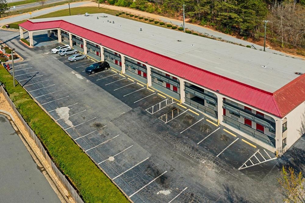 Regency Inn & Suites